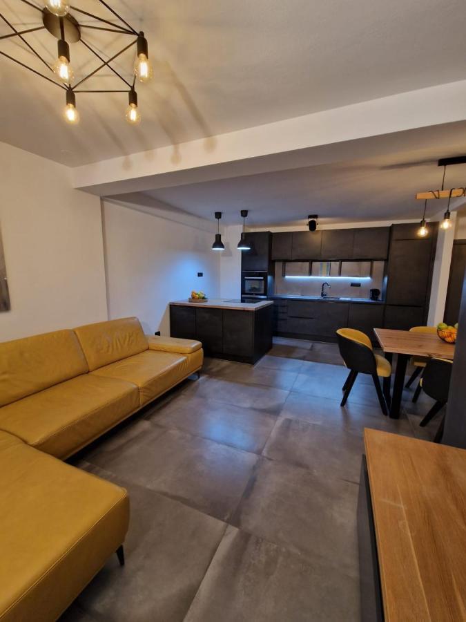 Apartment Matea Pula Exterior photo